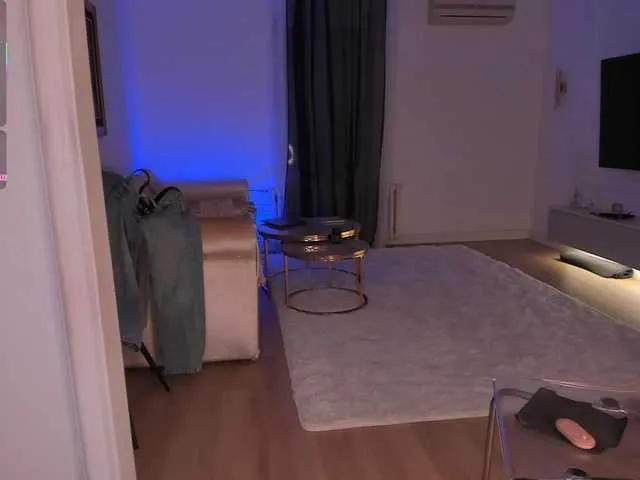 Explore BongaCams's Foxe-Sailey Foxe-Sailey from BongaCams