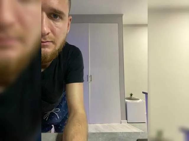 Explore Gummy-Bears, they want to masturbate for you Gummy-Bears from BongaCams