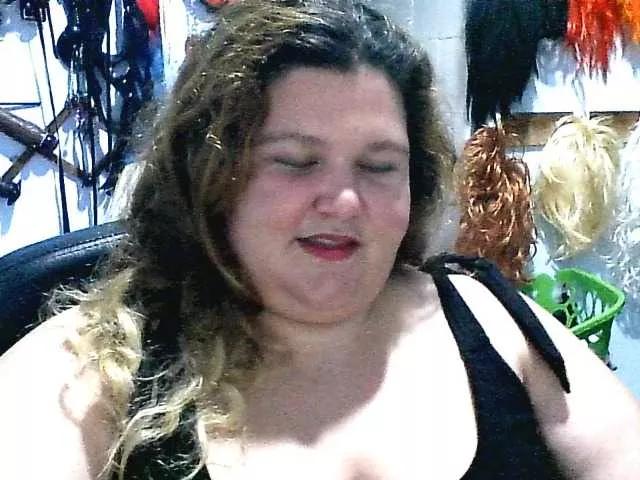 squirtbbw on BongaCams 