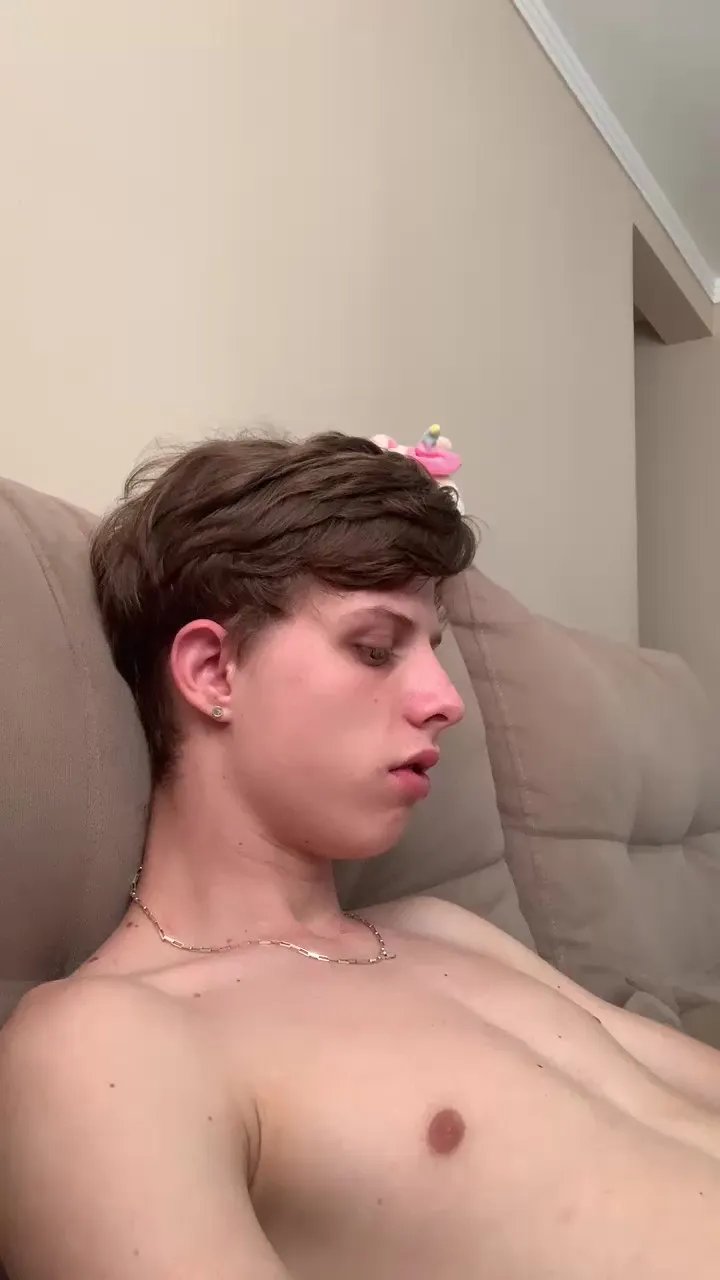 Offline DiegoLoirin on Cam4