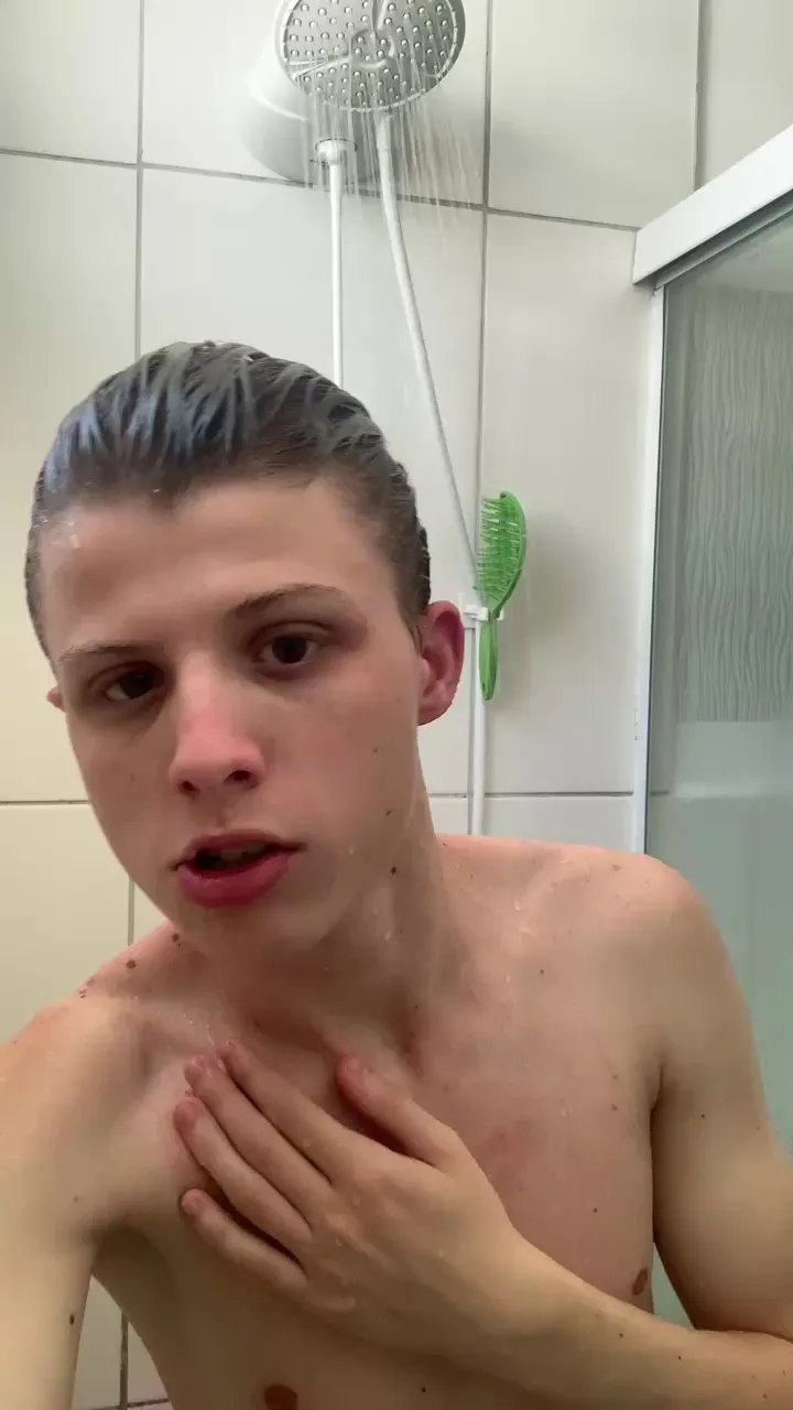 Offline DiegoLoirin on Cam4