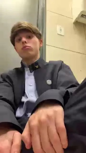 Offline DiegoLoirin on Cam4