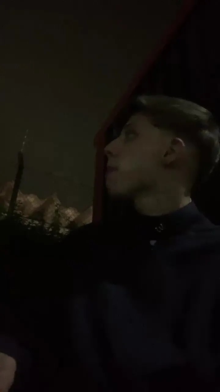 Offline DiegoLoirin on Cam4