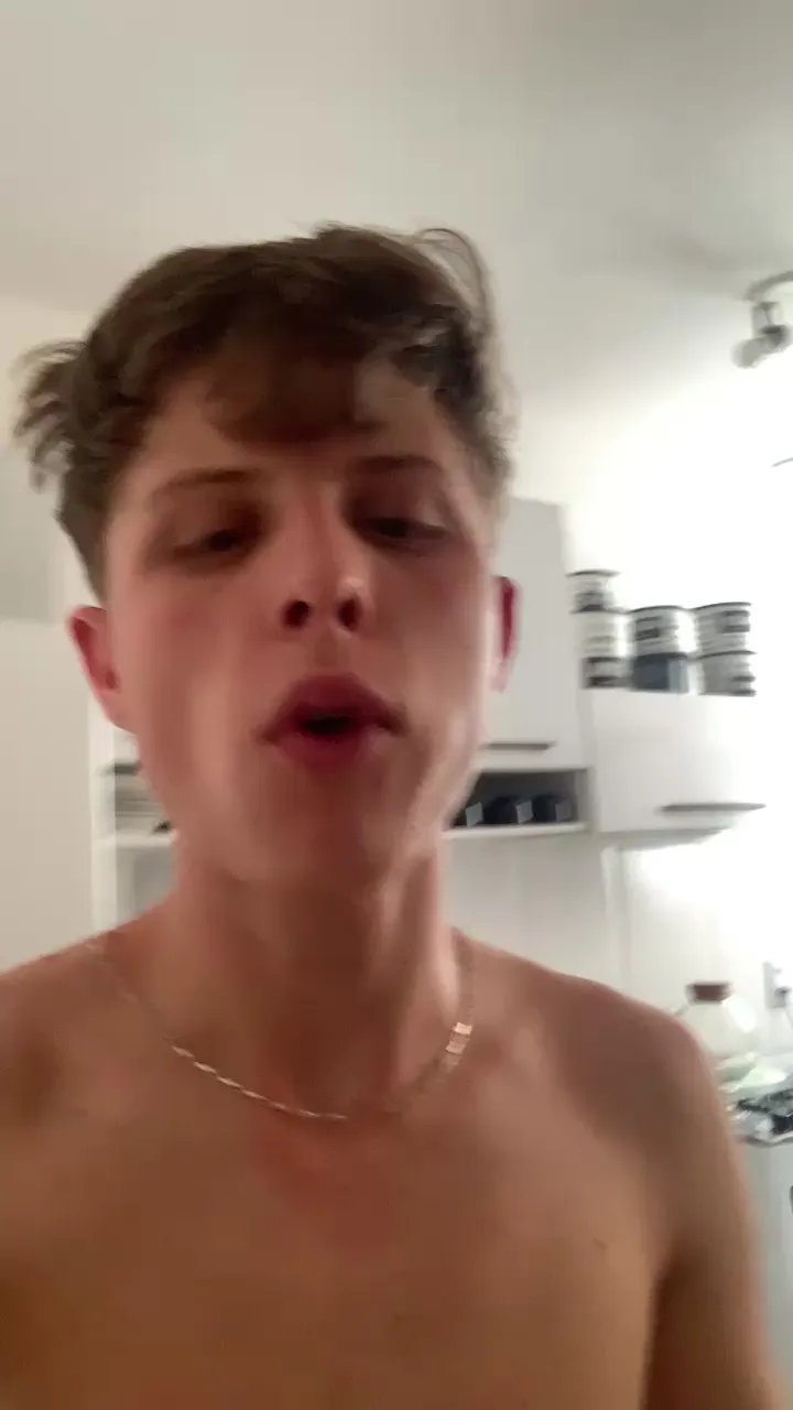 Offline DiegoLoirin on Cam4