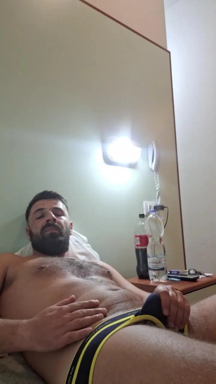 Offline dongabriel9 on Cam4