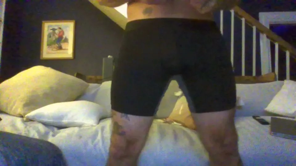 Offline Itzmeebaby on Cam4