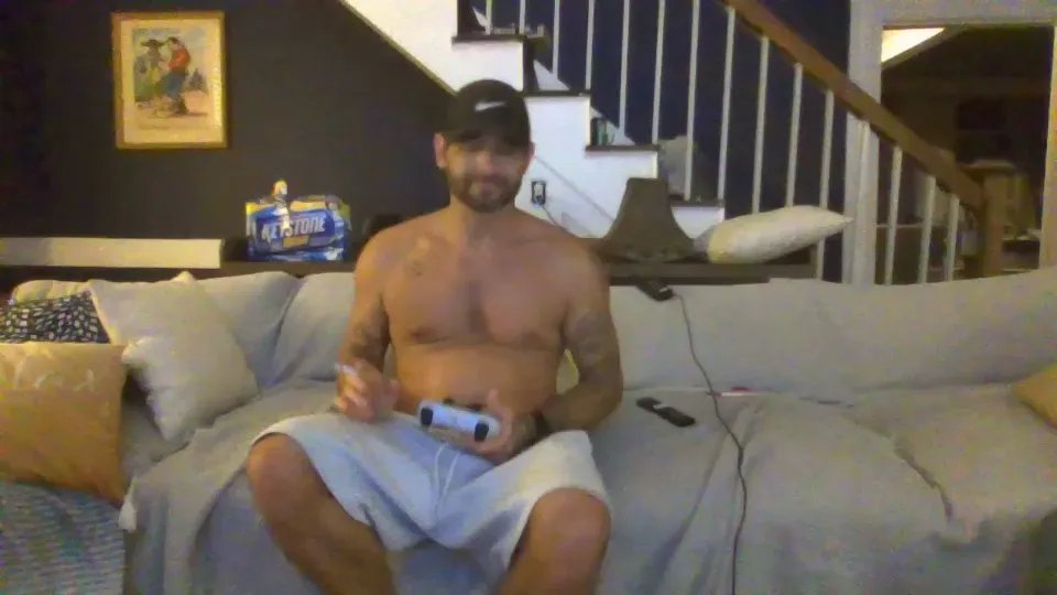 Offline Itzmeebaby on Cam4