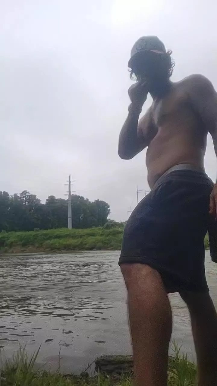 Offline Itzmeebaby on Cam4