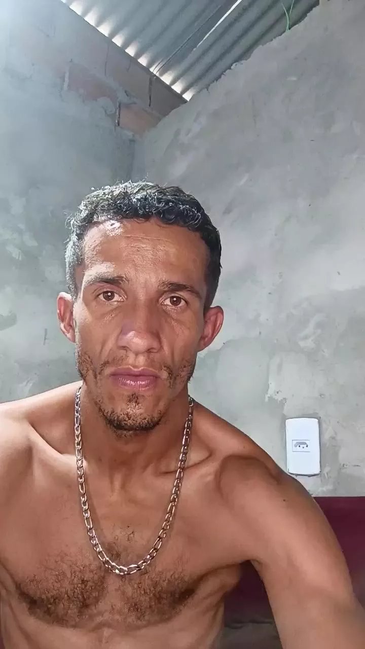 Offline ivandotadow454 on Cam4