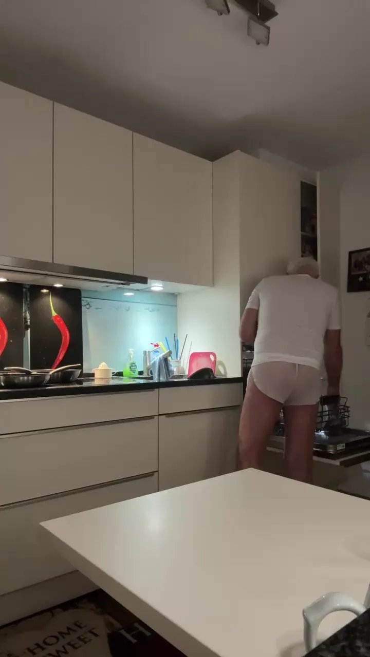 Offline Strolch1707 on Cam4