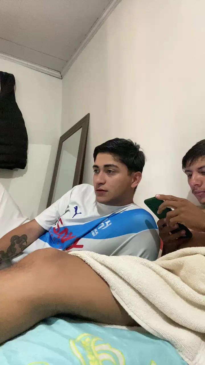 Offline Tavinh067 on Cam4