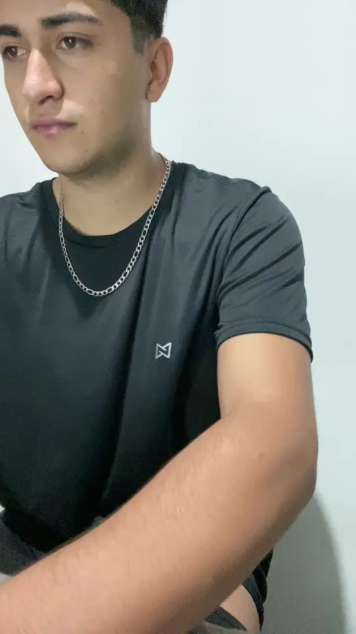 Offline Tavinh067 on Cam4