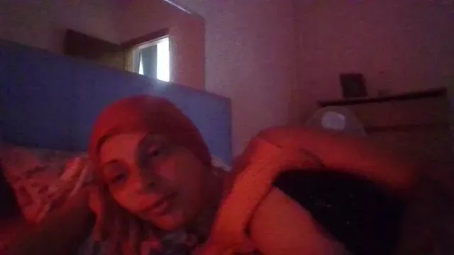 Offline V_o1909 on Cam4