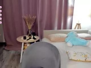 aliceevan on CamSoda 