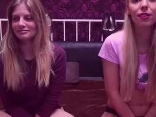 blondedolls on CamSoda 