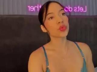 dulce-small on CamSoda 