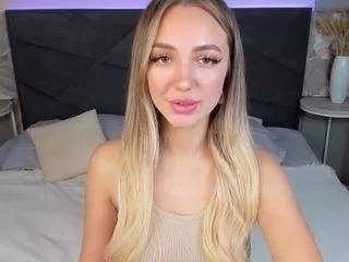 leksywest on CamSoda 