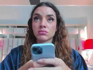 Offline mariiahneedles on CamSoda