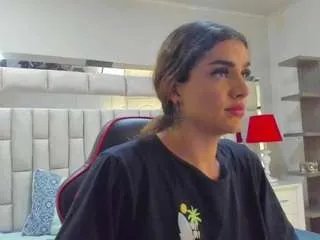 Offline mariiahneedles on CamSoda