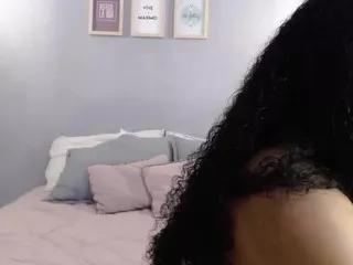 naomixjones on CamSoda 