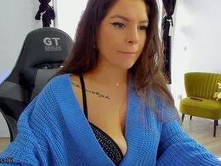 playful-eve on CamSoda 