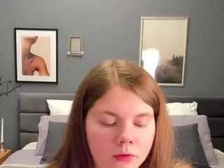 rubyvalen on CamSoda 