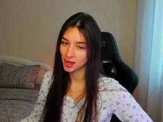 veronica-larson on CamSoda 