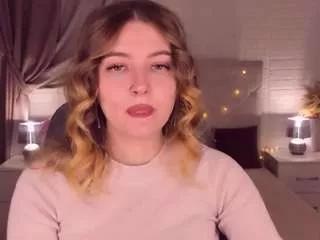 violettagreen on CamSoda 