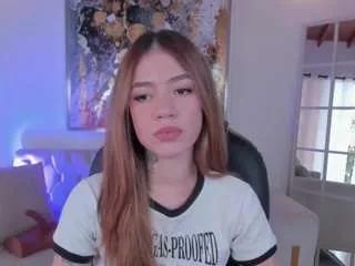 violetthansson on CamSoda 