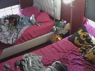 voyeurcam-baileybase-room on CamSoda 