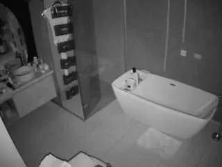 voyeurcam-casa-salsa-bathroom-2 on CamSoda 