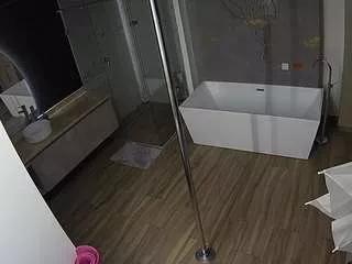 voyeurcam-casa-salsa-bathroom-3 on CamSoda 