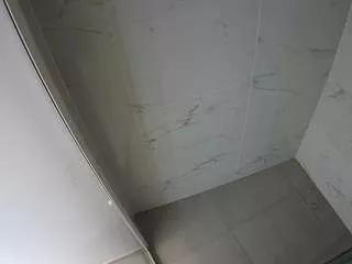 voyeurcam-casa-salsa-bathroom-8 on CamSoda 