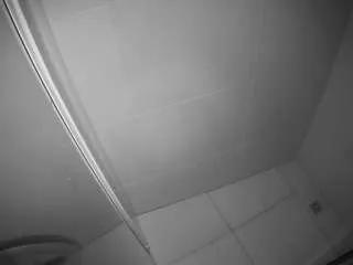 voyeurcam-casa-salsa-bathroom-8 on CamSoda 