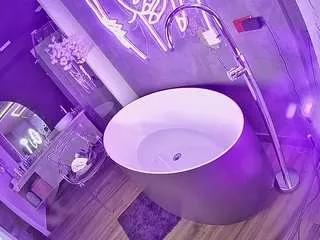 voyeurcam-casa-salsa-bathtub-pov on CamSoda 