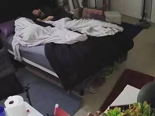 voyeurcam-house-charleys-room on CamSoda 