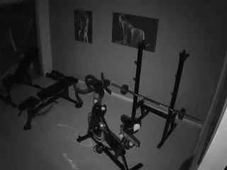 voyeurcam-jb-gym on CamSoda 