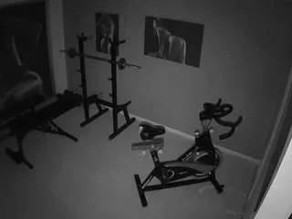 voyeurcam-jb-gym on CamSoda 