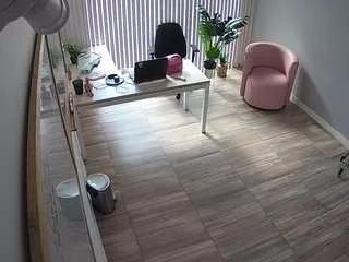 voyeurcam-jb-office-2 on CamSoda 