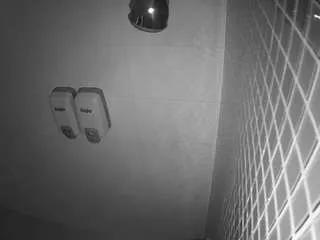 voyeurcam-jb-shower-11 on CamSoda 