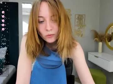 adelina_cowell on Chaturbate 