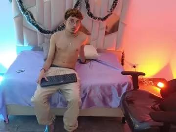 axel_tay on Chaturbate 