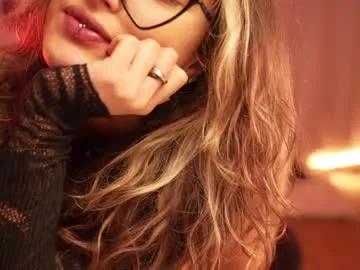 Discover cute escort Informal_ informal_ from Chaturbate