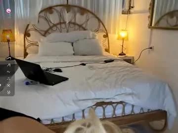 Try sexy slut Tashinadoncaster tashinadoncaster from Chaturbate