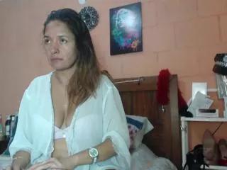 angela_tayson on Flirt4Free 