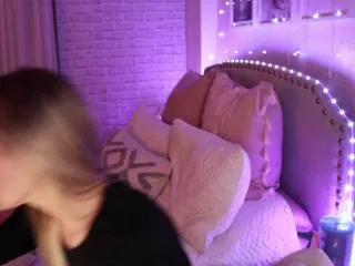 brie_hunter on Flirt4Free 