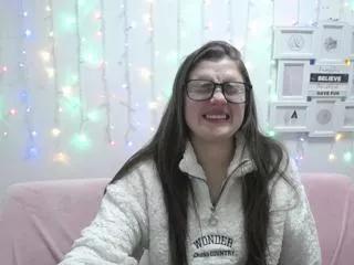 caroliine_muller on Flirt4Free 