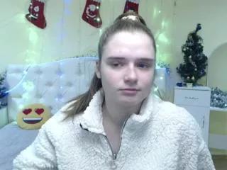 caroliine_muller on Flirt4Free 