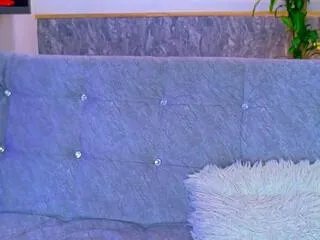 Offline emilly_jonnes on Flirt4Free