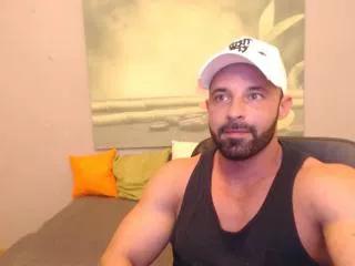 gustavo_muscle on Flirt4Free 